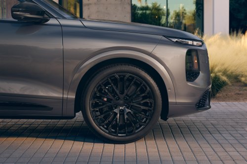 Audi’s New Q7 Will Pull Itself Over If You Pass Out While Enjoying A Massage
