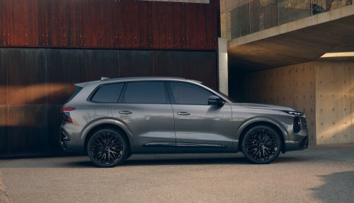 Audi’s New Q7 Will Pull Itself Over If You Pass Out While Enjoying A Massage