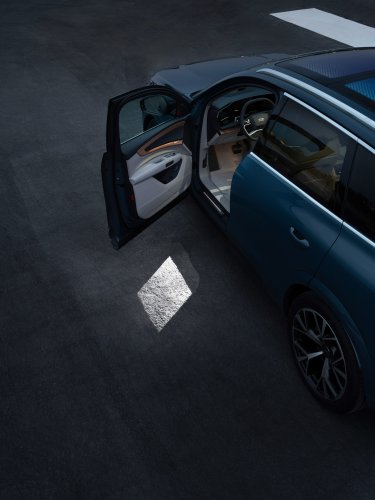 Audi’s New Q7 Will Pull Itself Over If You Pass Out While Enjoying A Massage