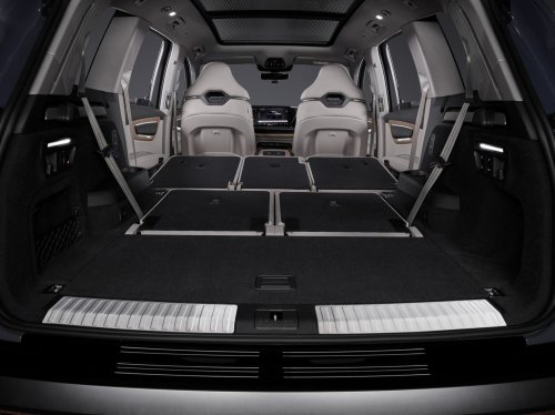 Audi’s New Q7 Will Pull Itself Over If You Pass Out While Enjoying A Massage