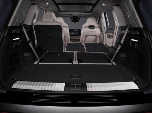 Audi’s New Q7 Will Pull Itself Over If You Pass Out While Enjoying A Massage
