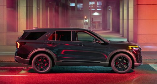 Ford, Ford Explorer, Ford’s New Explorer ST Sinister Package Is Like A Vampire With Rubber Fangs