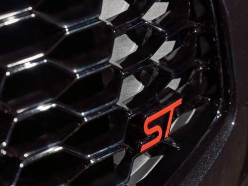Ford’s New Explorer ST Sinister Package Is Like A Vampire With Rubber Fangs