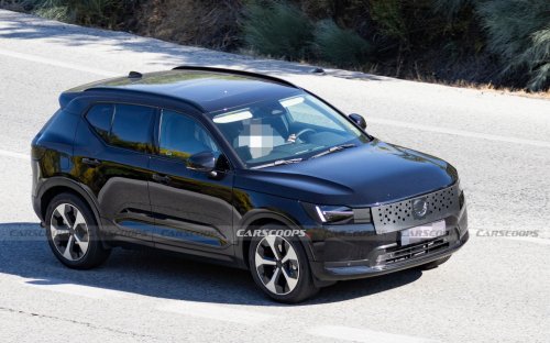 Volvo’s Decade-Old XC40 Spied Testing Yet Another Facelift