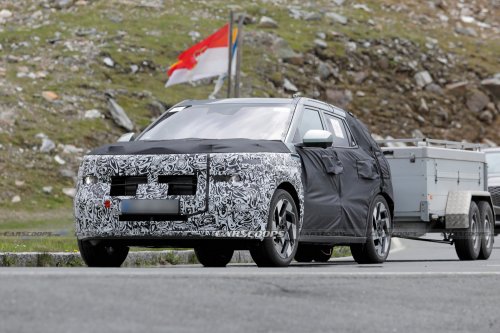 Hyundai, Hyundai Kona, Hyundai Kona Electric, Hyundai Ioniq, Think, Hyundai’s New Kona Looks So Much Like An Ioniq You’d Think It Went Electric