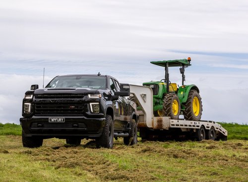 Chevy, BYD, Chevy’s Silverado HD Gets A $13K Fifth-Wheel Hitch That Can Tow Three BYD Pickups