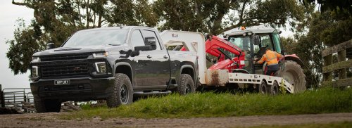 Chevy, BYD, Chevy’s Silverado HD Gets A $13K Fifth-Wheel Hitch That Can Tow Three BYD Pickups