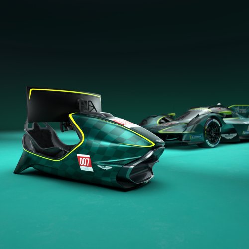 Aston Martin, Aston Martin Made An $80,000 Valkyrie You Can Only Drive In Your Living Room