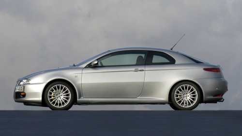 I Gave Alfa’s Last Busso V6 Coupe A Digital Restomod, Then Let The Purists Judge It