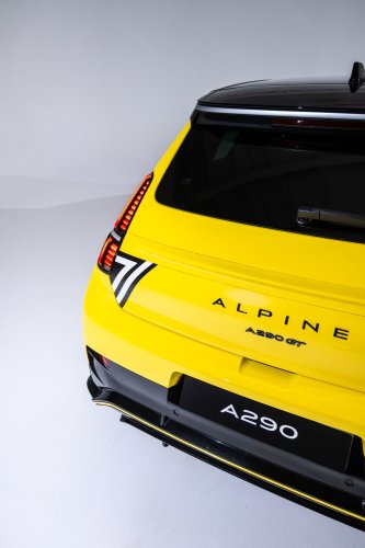 These Rally-Inspired EVs From France And China Look Like They Were Separated At Birth