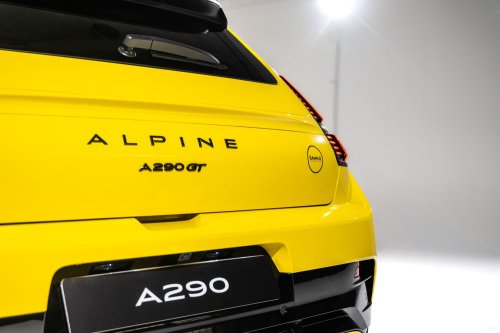 These Rally-Inspired EVs From France And China Look Like They Were Separated At Birth