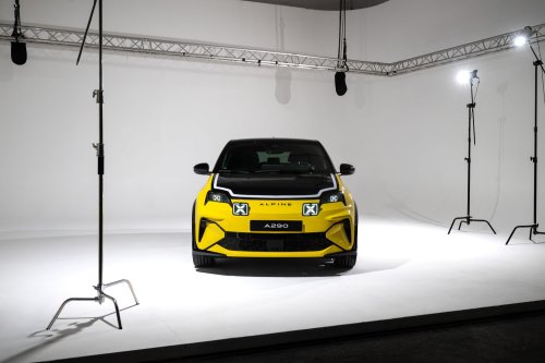 These Rally-Inspired EVs From France And China Look Like They Were Separated At Birth