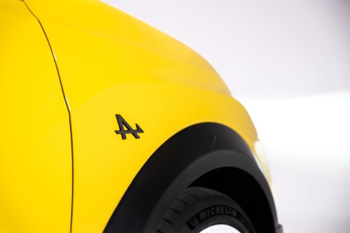 These Rally-Inspired EVs From France And China Look Like They Were Separated At Birth