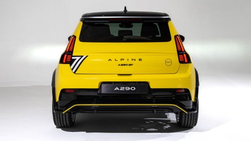 A 141-HP Chinese Hatch And A 215-HP Alpine Dressed As The Same Rally Car