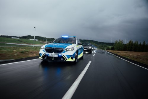 BMW Let 67 Buyers Test Its Bulletproof Cars, One Shrugs Off Explosives