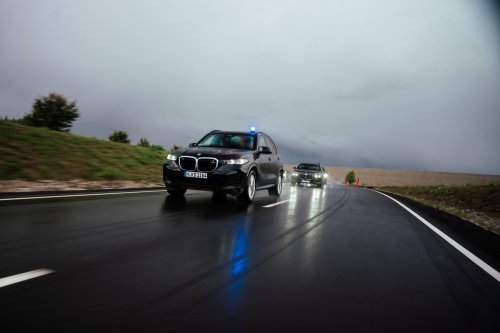 BMW Demonstrates Armored X5 And 7-Series To VIP Clients