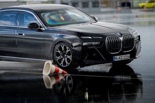 BMW Let 67 Buyers Test Its Bulletproof Cars, One Shrugs Off Explosives