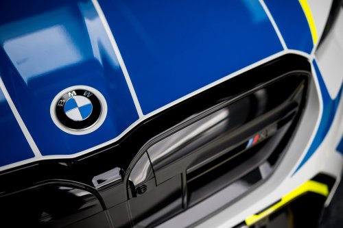 BMW Let 67 Buyers Test Its Bulletproof Cars, One Shrugs Off Explosives
