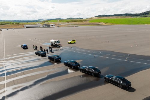 BMW Demonstrates Armored X5 And 7-Series To VIP Clients