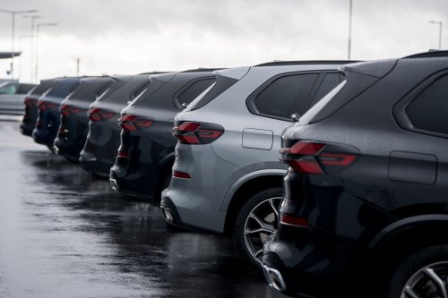 BMW Demonstrates Armored X5 And 7-Series To VIP Clients
