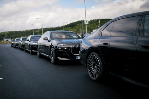 BMW Demonstrates Armored X5 And 7-Series To VIP Clients