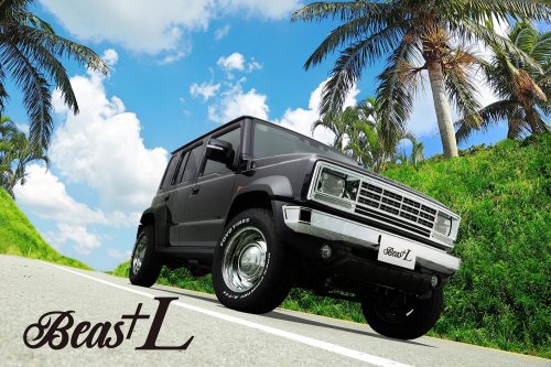 This $21K Mini Chevy K5 Blazer Is Actually A 64-HP Suzuki Jimny