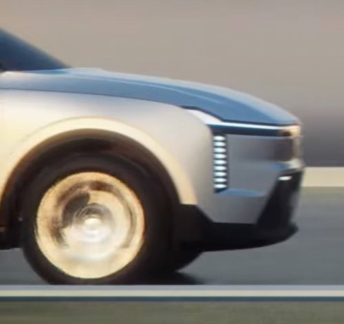 Chrysler, SUV, Cadillac, Mystery Chrysler SUV Looks Like A Cadillac Pretending To Be An Ioniq 5