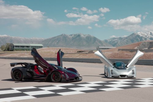 This Rare Czinger 21C Has Fading Carbon Fiber To Make Koenigsegg Jealous