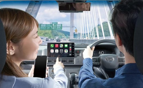 Japan Gets A New Manual Kei Van For $7,200, The Rest Of Us Get Envy