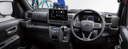 Japan Gets A New Manual Kei Van For $7,200, The Rest Of Us Get Envy