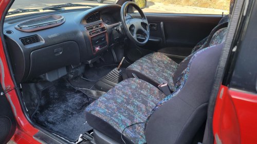 This Daihatsu Kei Hot Hatch Has 5 Speeds, 4 Cylinders, And An American Passport