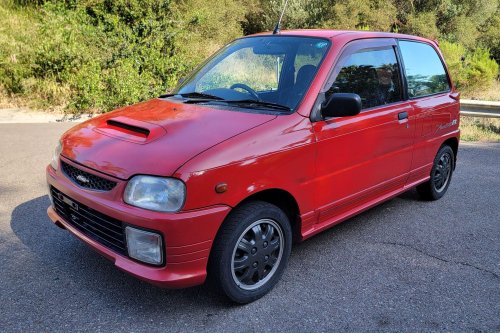 Daihatsu, This Daihatsu Kei Hot Hatch Has 5 Speeds, 4 Cylinders, And An American Passport