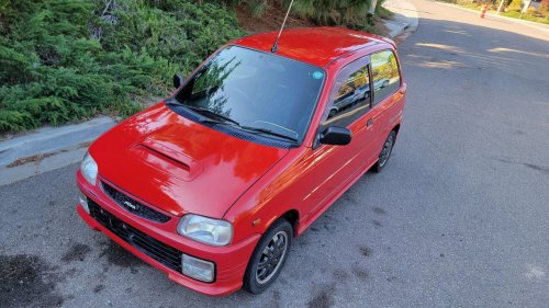 Daihatsu, This Daihatsu Kei Hot Hatch Has 5 Speeds, 4 Cylinders, And An American Passport