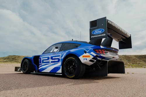 Corvette ZR1X Sets New Pikes Peak Production Record, But Ford Wins Overall