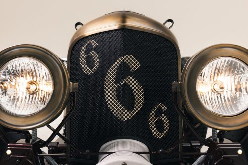 Jason Momoa Put A 666 Badge On His Tiny Bentley, But It’s Not What It Looks Like