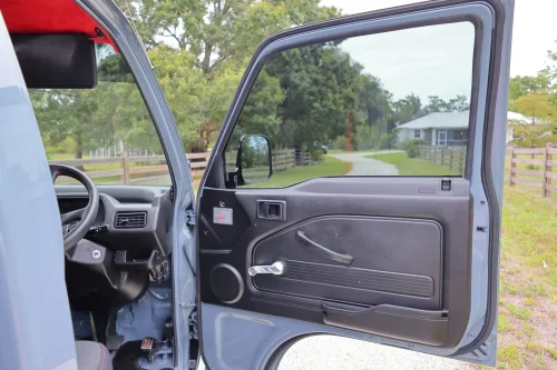 Honda’s Smallest Kei Pickup Tops Out At 55 MPH, But It’s Got Race Tires