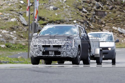Hyundai’s Popular Three-Row SUV Is Going Under The Knife