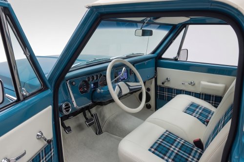 This Rusty $450,000 Chevy C10 Is Secretly A Brand-New Silverado