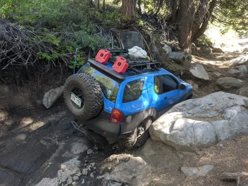 Someone Dropped A Lexus V8 In Isuzu’s Wildest SUV, And It Sold For $12,000