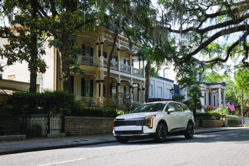 Hyundai Built A Georgia Plant Just For EVs, Now It’s Making Kia Hybrids