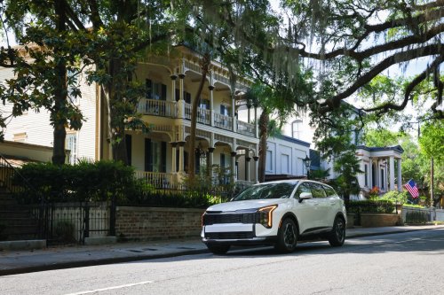 Hyundai Built A Georgia Plant Just For EVs, Now It’s Making Kia Hybrids
