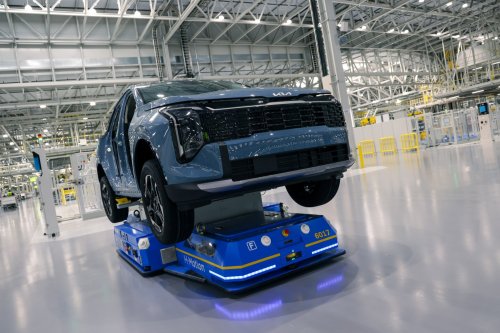 Hyundai Built A Georgia Plant Just For EVs, Now It’s Making Kia Hybrids
