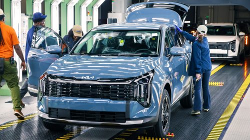 Hyundai Built A Georgia Plant Just For EVs, Now It’s Making Kia Hybrids