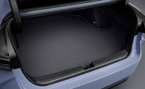 Japan’s Lexus ES Offers A Splitter Up Front And A Foot Deodorizer Down Below
