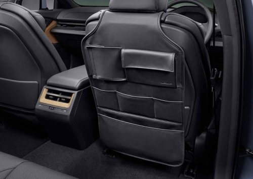 Japan’s Lexus ES Offers A Splitter Up Front And A Foot Deodorizer Down Below