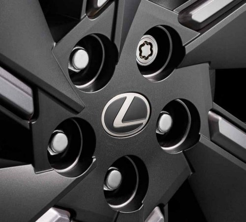 Japan’s Lexus ES Offers A Splitter Up Front And A Foot Deodorizer Down Below