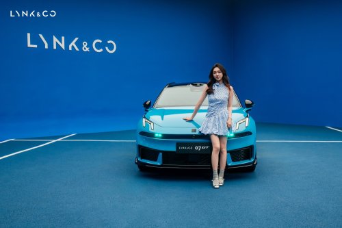 Lynk &amp; Co’s First Wagon Has A Robot That Talks To You From The Dash