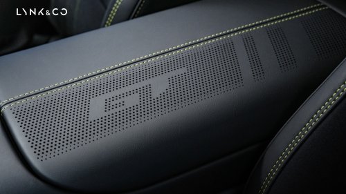 Lynk &amp; Co’s First Wagon Has A Robot That Talks To You From The Dash
