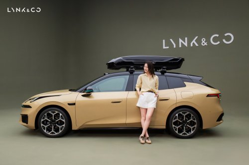 Lynk &amp; Co’s First Wagon Has A Robot That Talks To You From The Dash