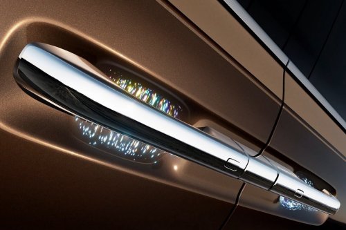 Rolls-Royce Won’t Touch Minivans, But China Will
